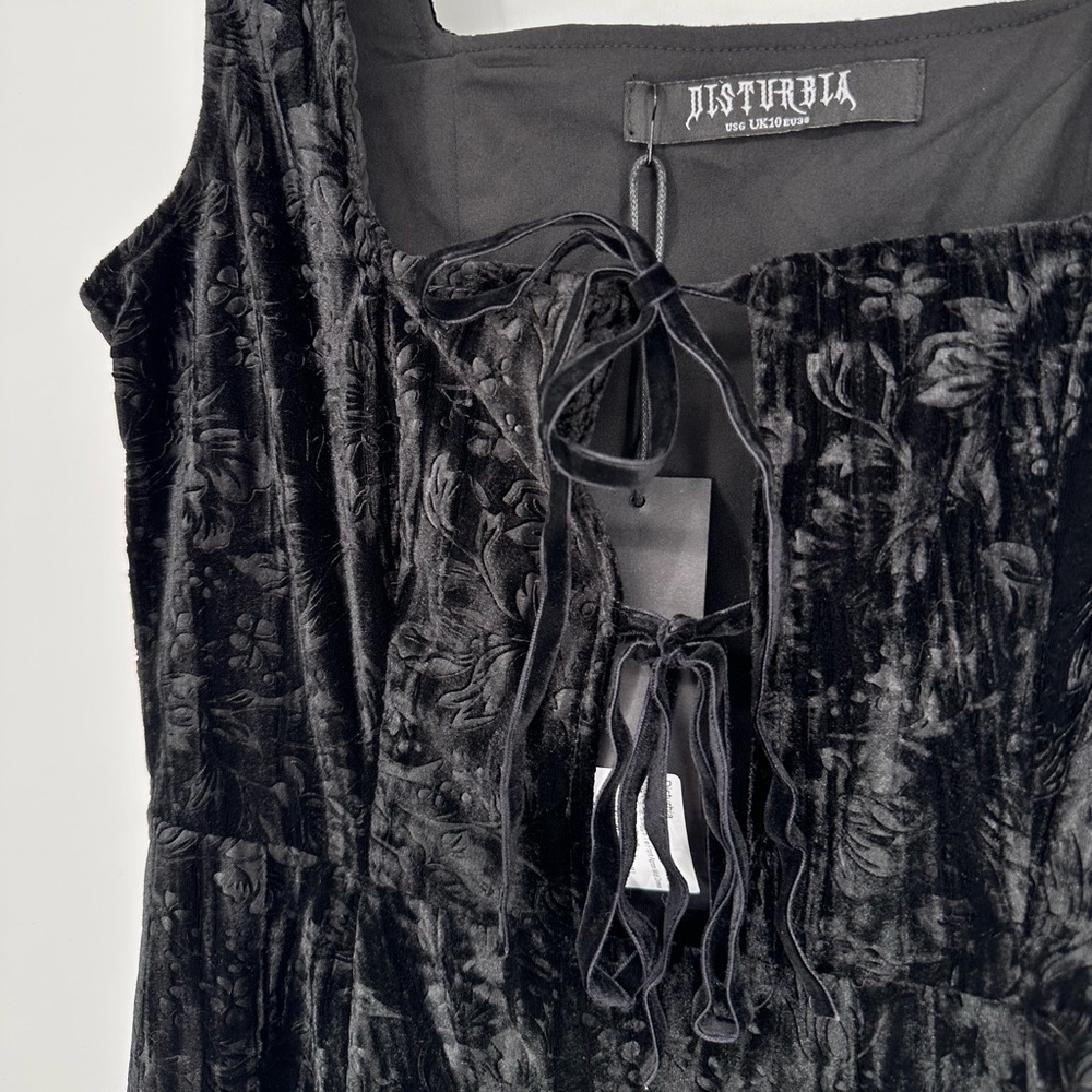 Disturbia Maggie Tie Front Apron Midi Dress in Black size 6 Floral Velour NWT - Picture 6 of 13